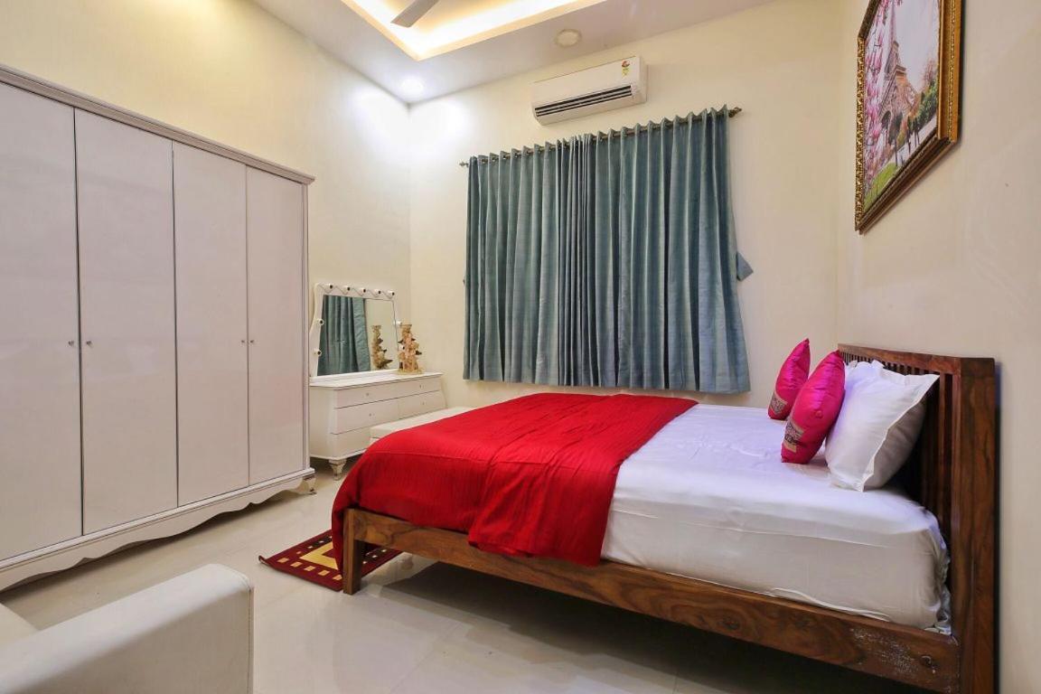 Aashiyaanaa Villa "The Palace" Mumbai Exteriör bild